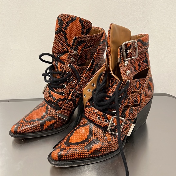 Chloe Rylee Boot - Picture 3 of 6